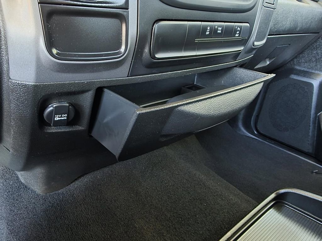 Used 2024 RAM 1500 Classic Warlock RWD image 15