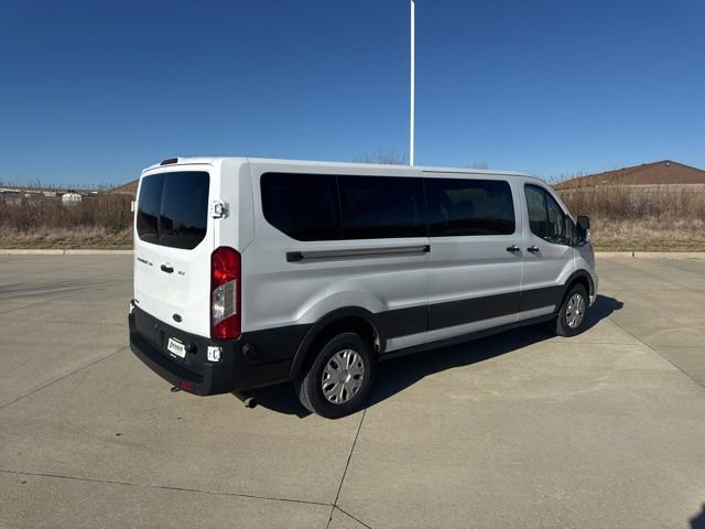 Used 2024 Ford Transit 350 XLT image 3