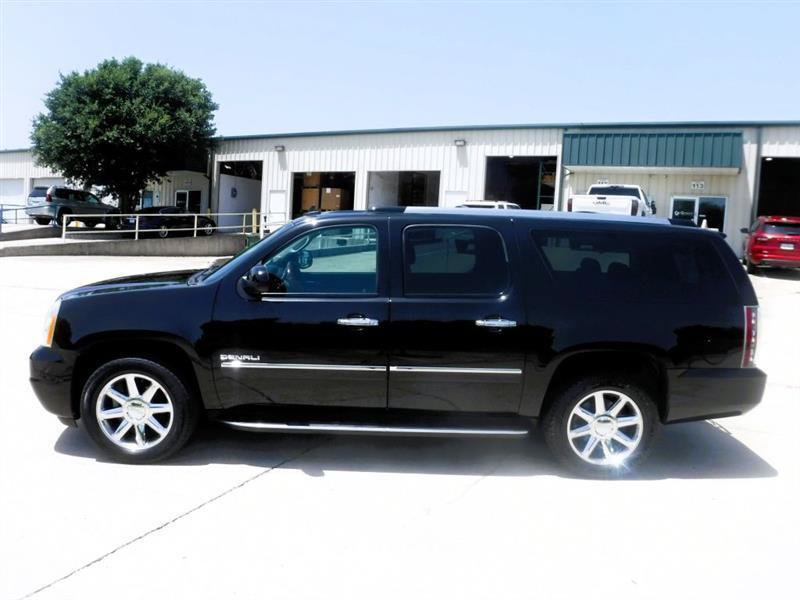 Used 2012 GMC Yukon XL Denali AWD/4WD image 10