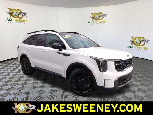 Used 2025 Kia Sorento SX AWD/4WD image 1