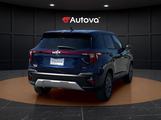 Used 2026 Kia Seltos LX AWD/4WD image 5