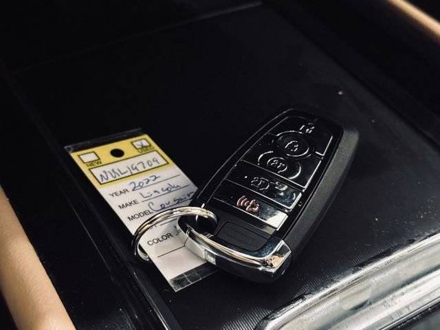 Used 2022 Lincoln Corsair Reserve w/ Equipment Group 201A image 39