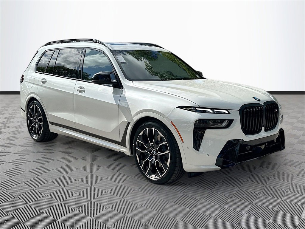 New 2026 BMW X7 M60i