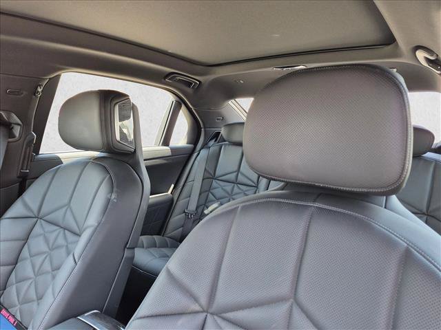 Used 2024 BMW 740i RWD image 12