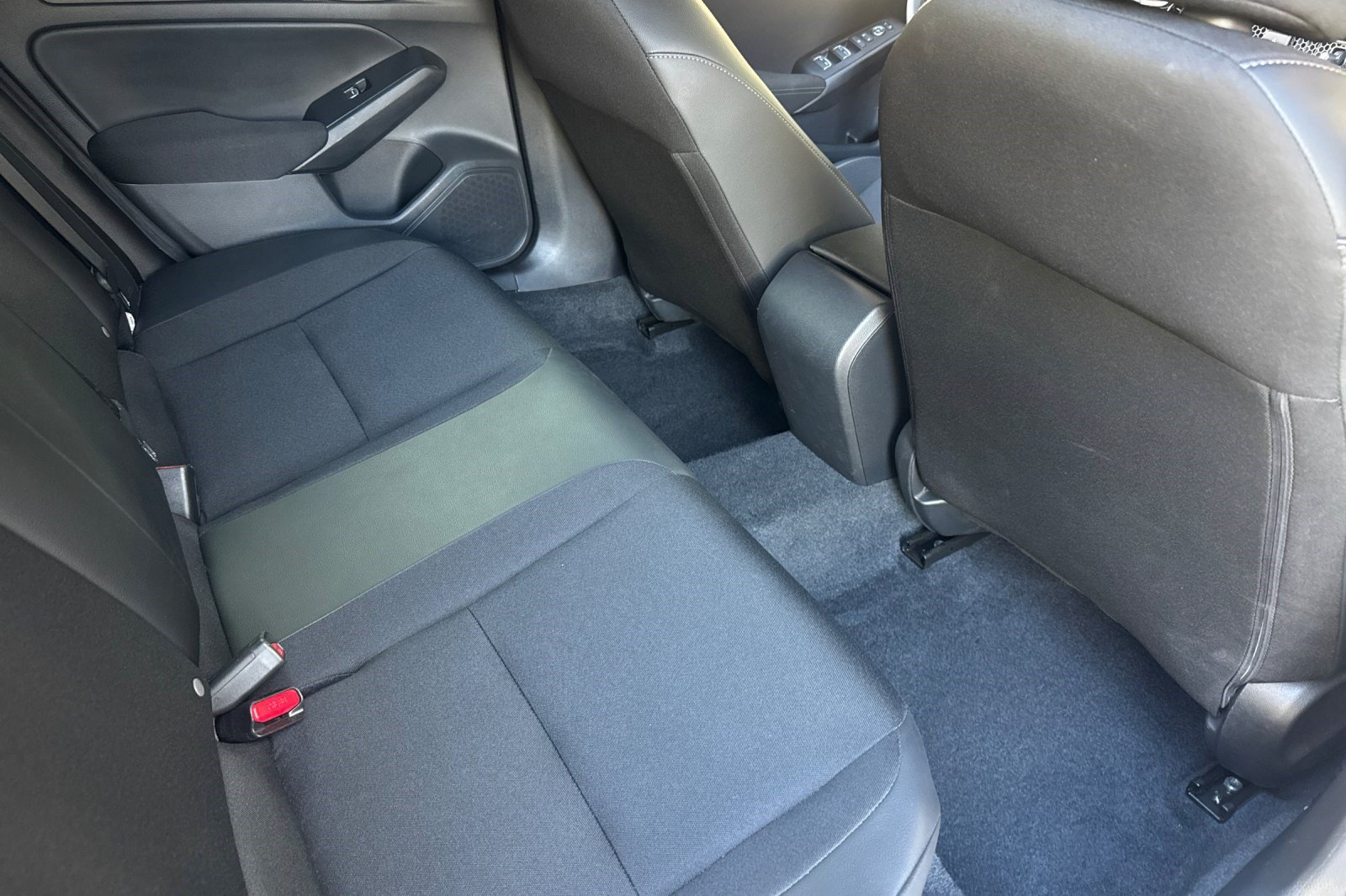 Used 2025 Honda Civic Sport image 25