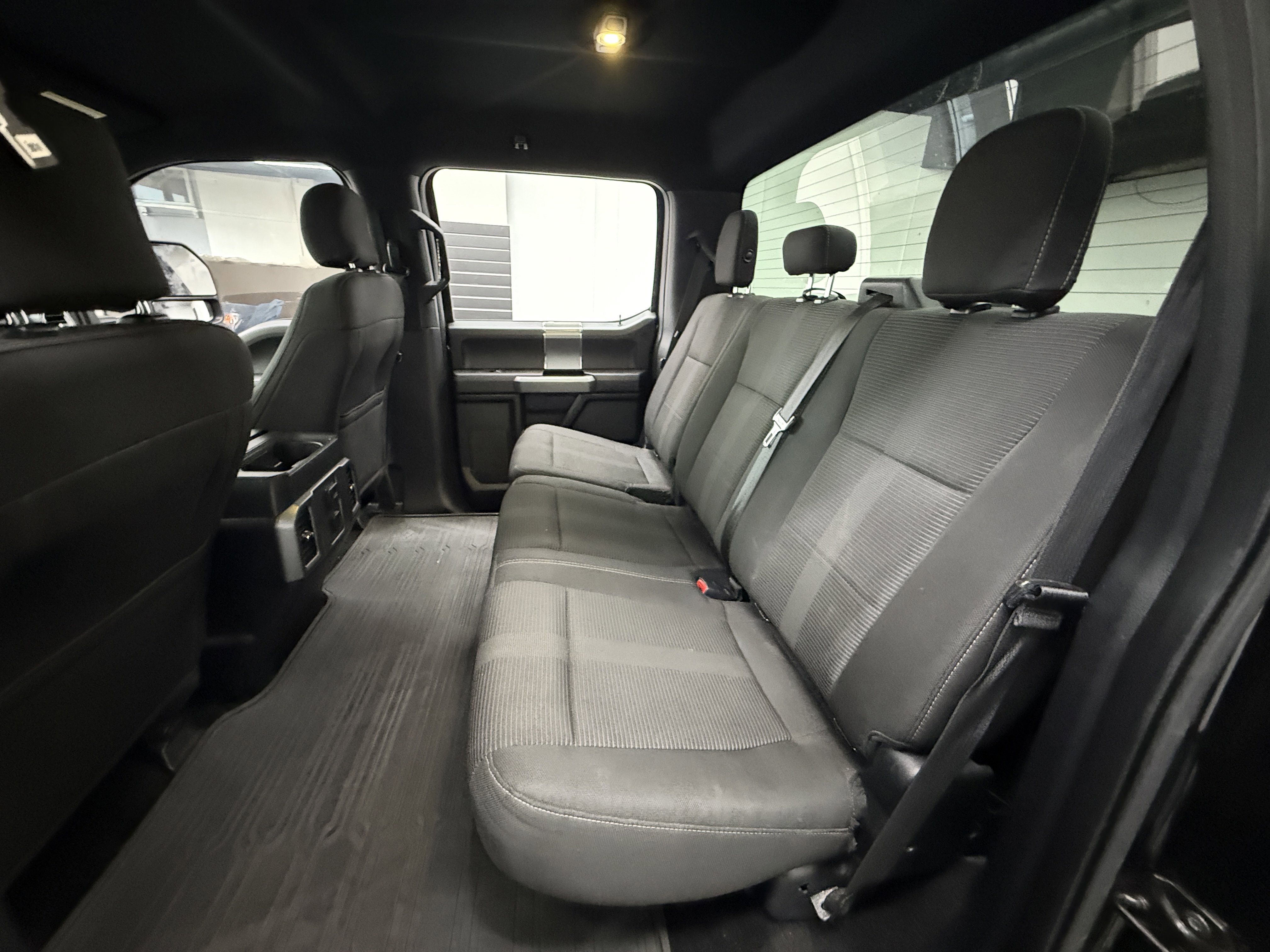 Used 2015 Ford F150 XLT w/ Equipment Group 301A Mid AWD/4WD image 23