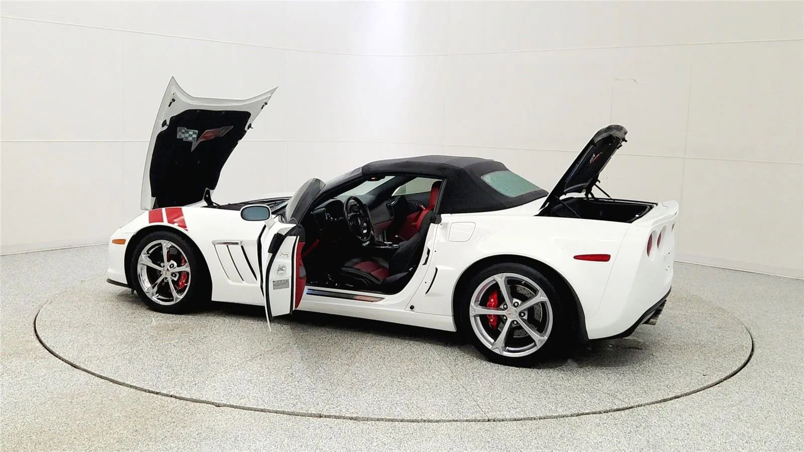 Used 2012 Chevrolet Corvette Grand Sport w/ 3LT Preferred Equipment Group image 11