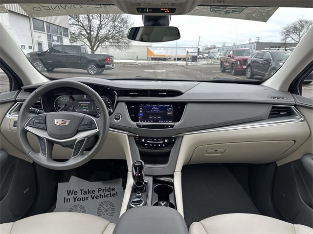 Certified 2022 Cadillac XT5 Premium Luxury image 34