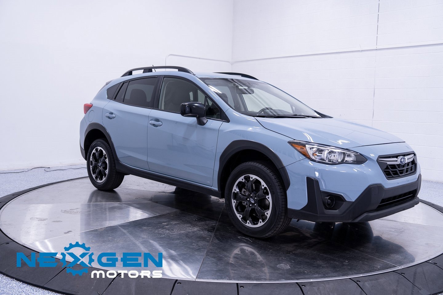 Used 2023 Subaru Crosstrek 2.0i image 1