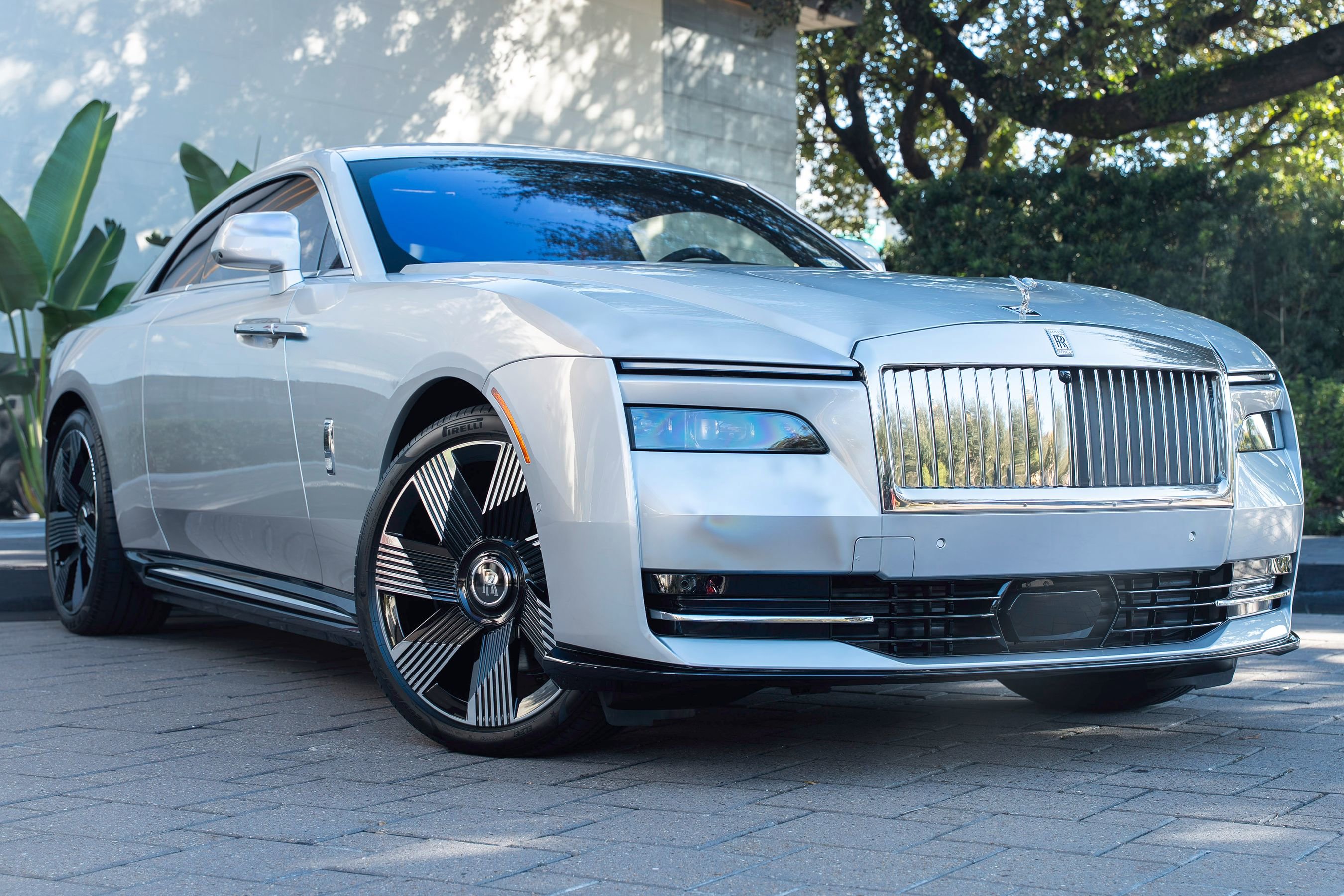 Used 2024 Rolls-Royce Spectre w/ Spectre Launch Package AWD/4WD image 42