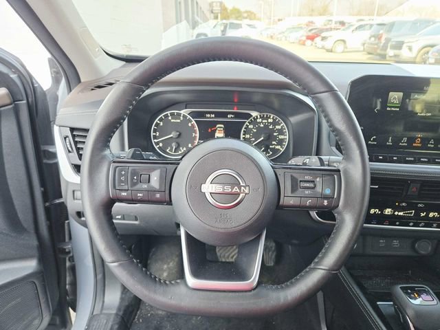 Used 2023 Nissan Rogue SL w/ SL Premium Package image 15