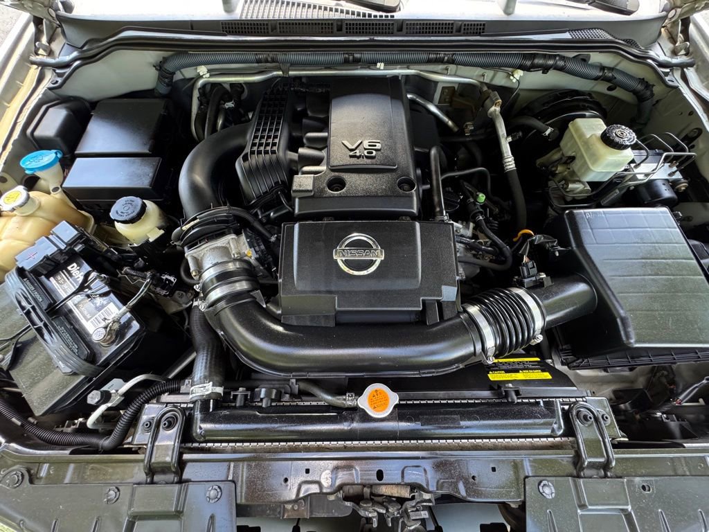 Used 2006 Nissan Frontier LE RWD image 10