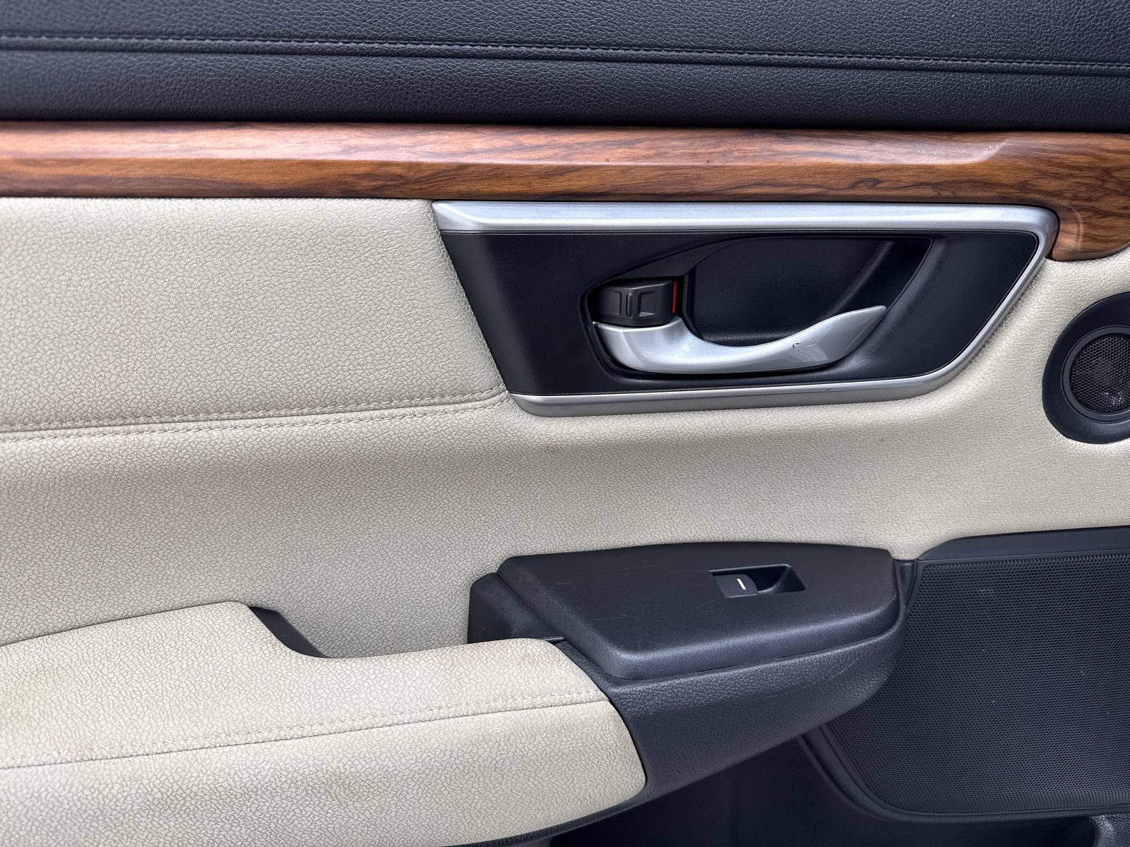 Used 2022 Honda CR-V EX image 38