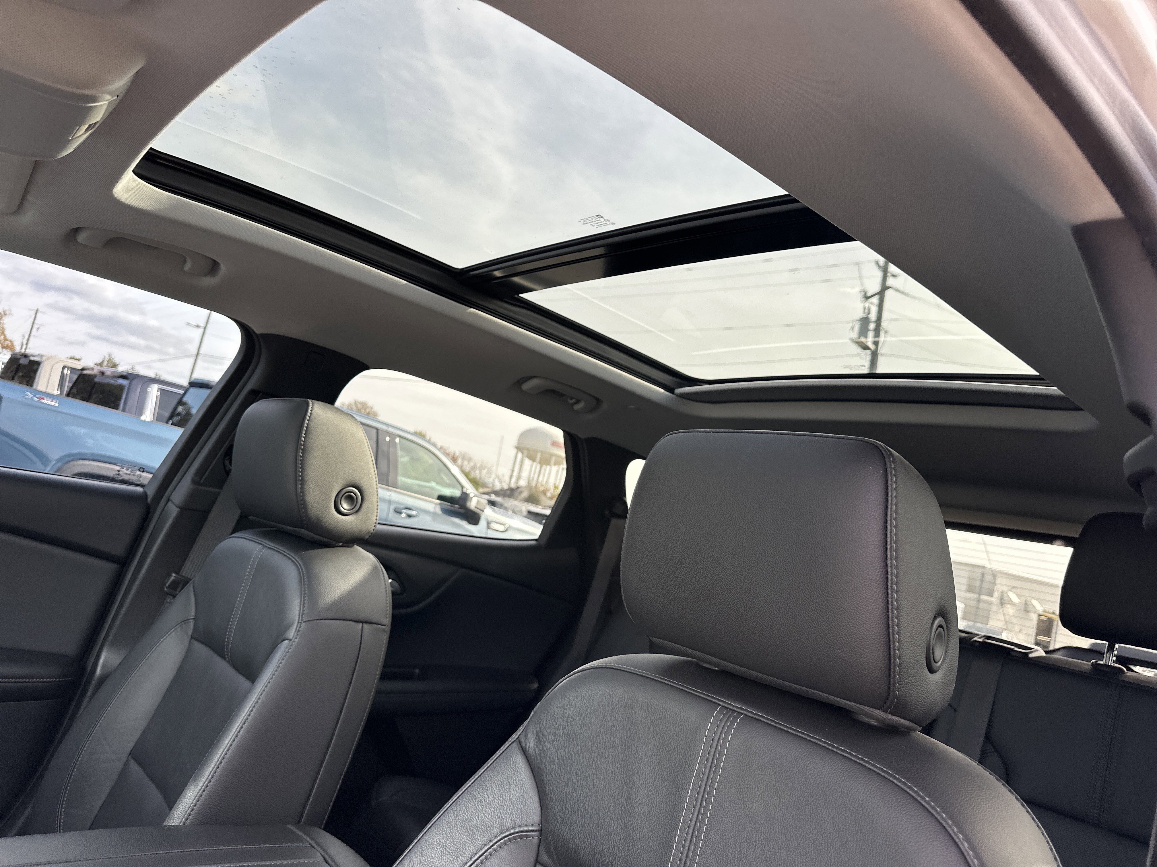 Used 2020 Chevrolet Blazer LT w/ Redline Edition image 33