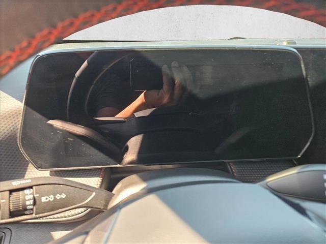 Used 2025 Chevrolet Equinox RS image 16