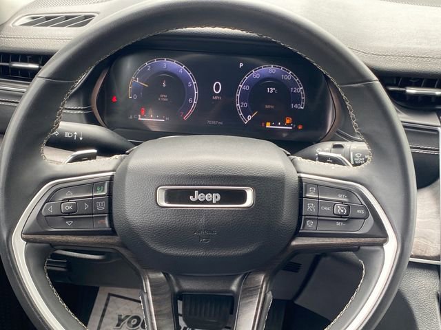 Used 2023 Jeep Grand Cherokee Limited AWD/4WD image 8