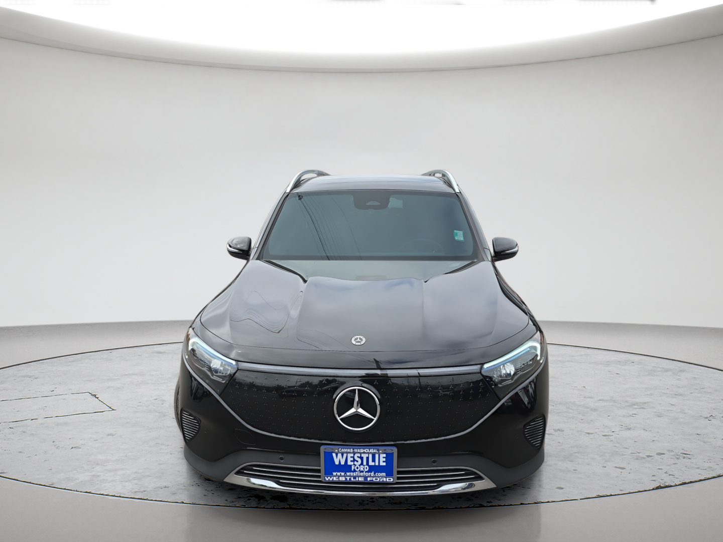 Used 2024 Mercedes-Benz EQB 300 4MATIC image 8