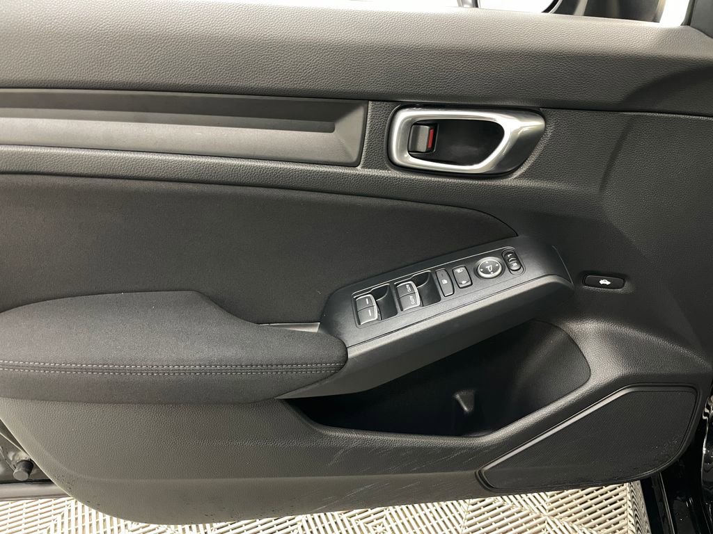 Used 2023 Honda Civic Sport image 21