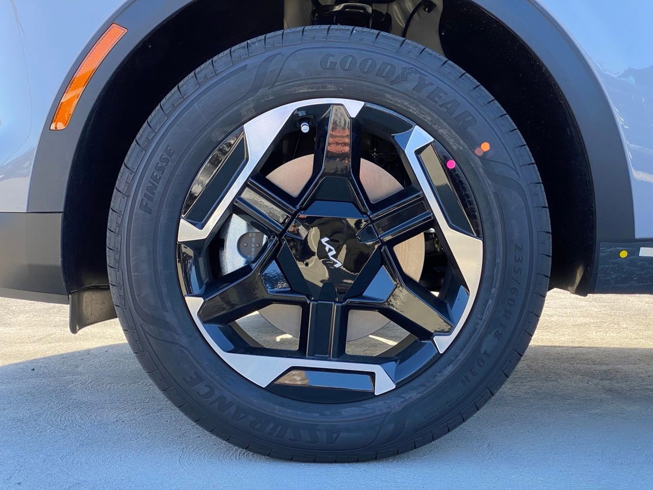 New 2026 Kia Sportage S image 11