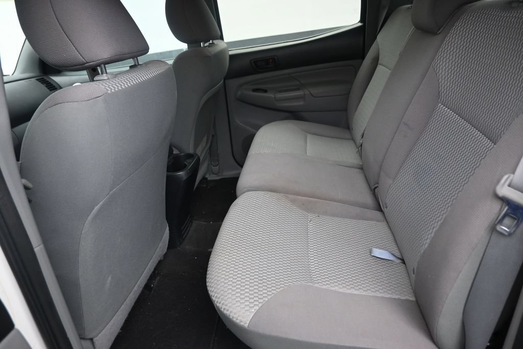 Used 2012 Toyota Tacoma PreRunner w/ SR5 Pkg RWD image 14