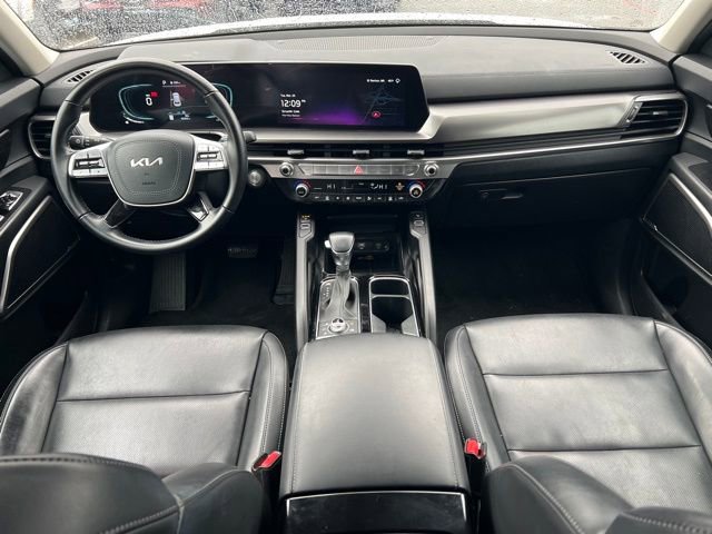 Used 2025 Kia Telluride S AWD/4WD image 11