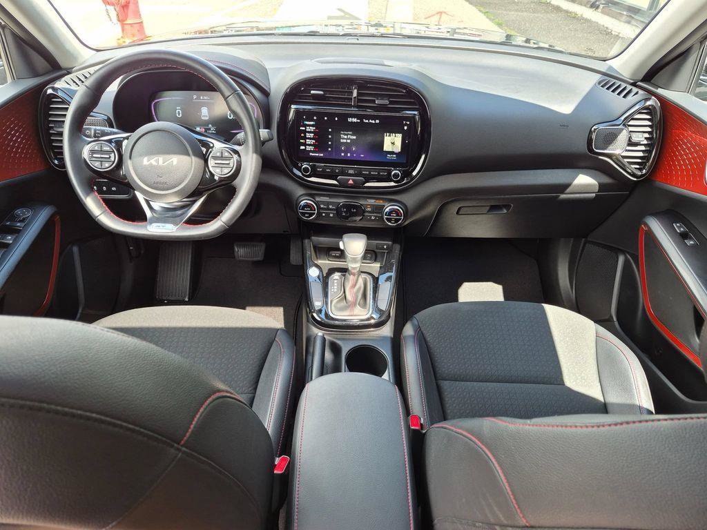 Certified 2023 Kia Soul GT-Line FWD image 22