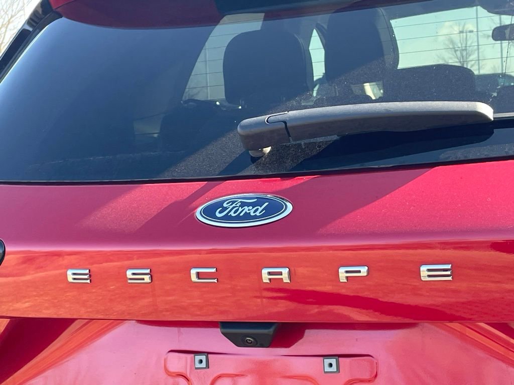 Used 2022 Ford Escape SEL w/ Technology Package AWD/4WD image 22