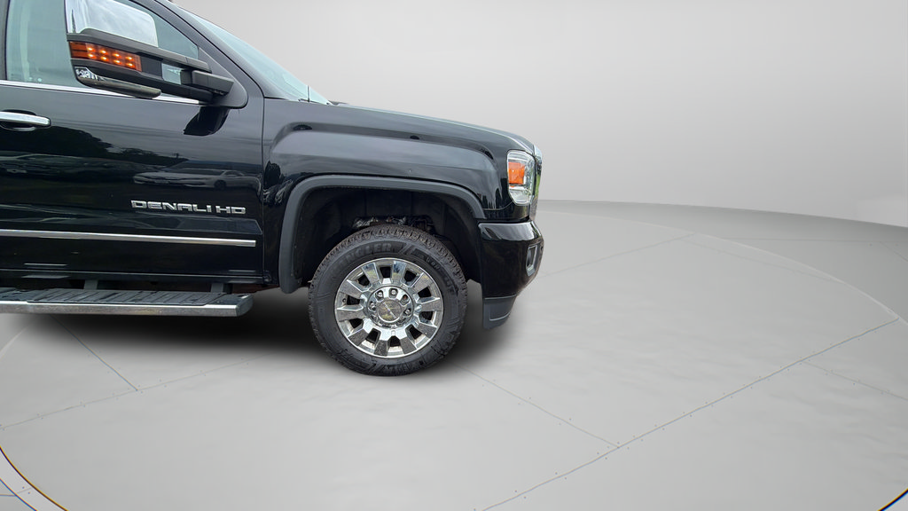 Used 2019 GMC Sierra 2500 Denali AWD/4WD image 32