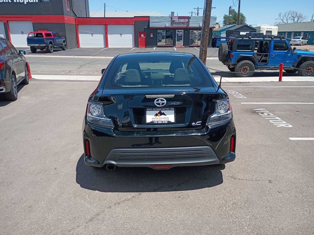 Used 2015 Scion tC FWD image 6