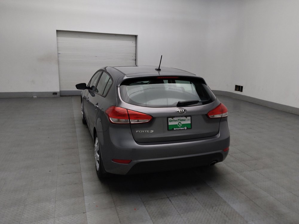Used 2016 Kia Forte LX image 6