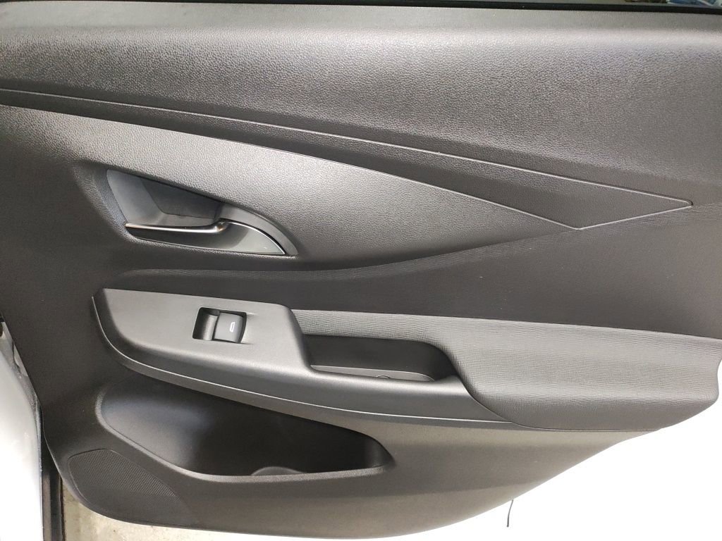 New 2026 Buick Envista Sport Touring w/ Convenience I Package FWD image 13