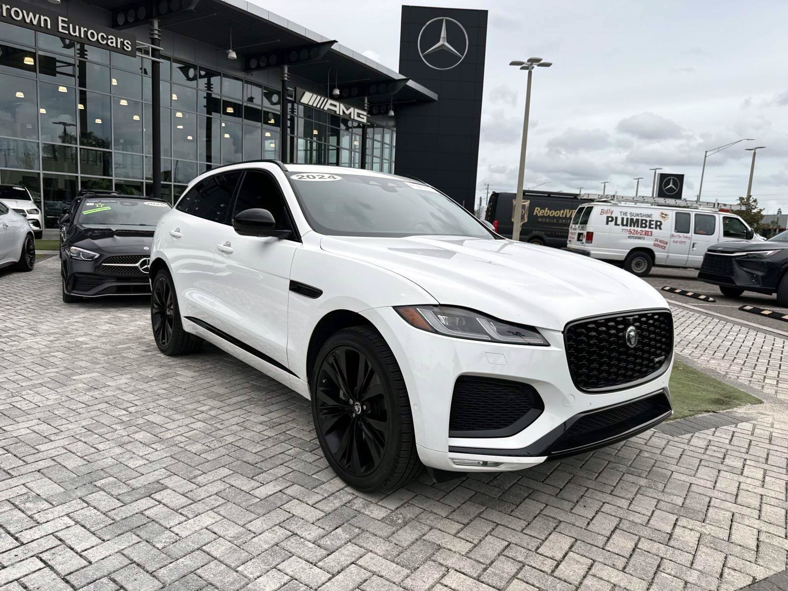 Used 2024 Jaguar F-PACE R-Dynamic S AWD/4WD image 7