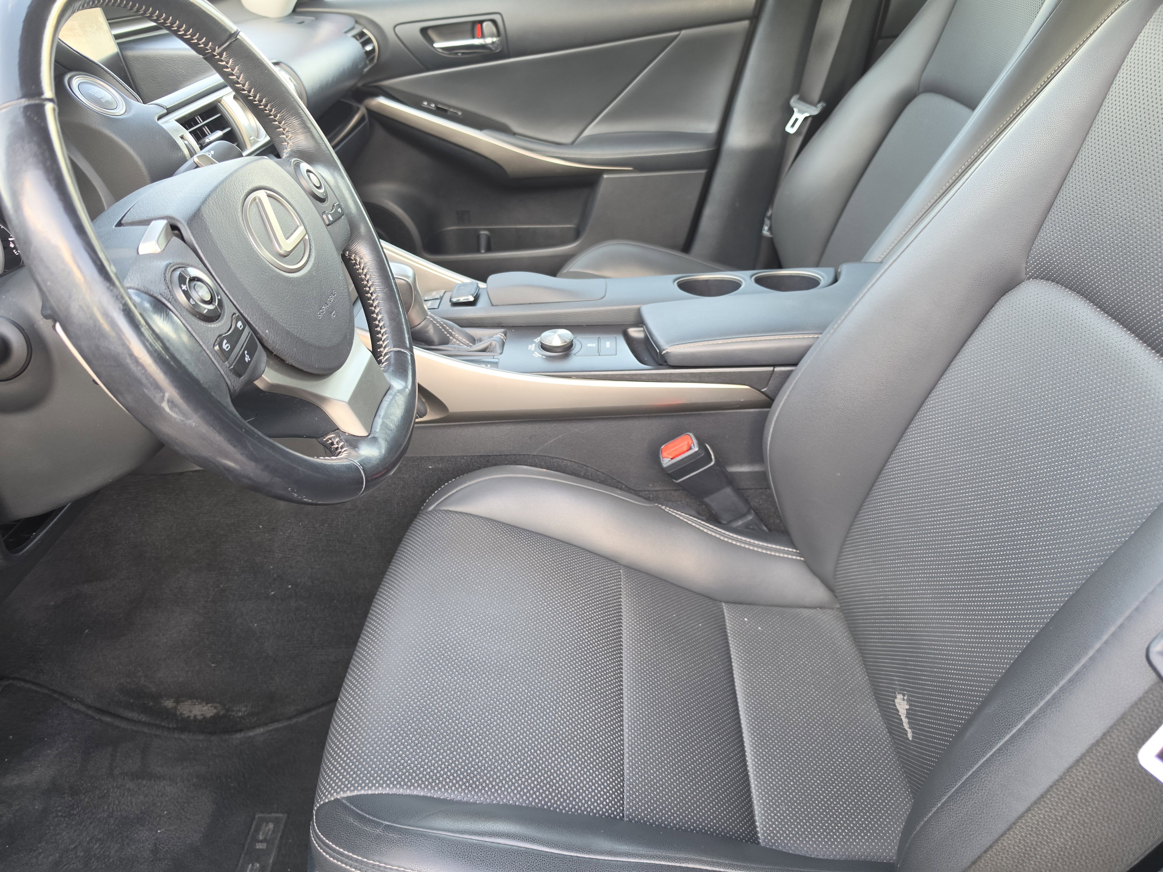 Used 2015 Lexus IS 250 AWD w/ Navigation System Package image 8