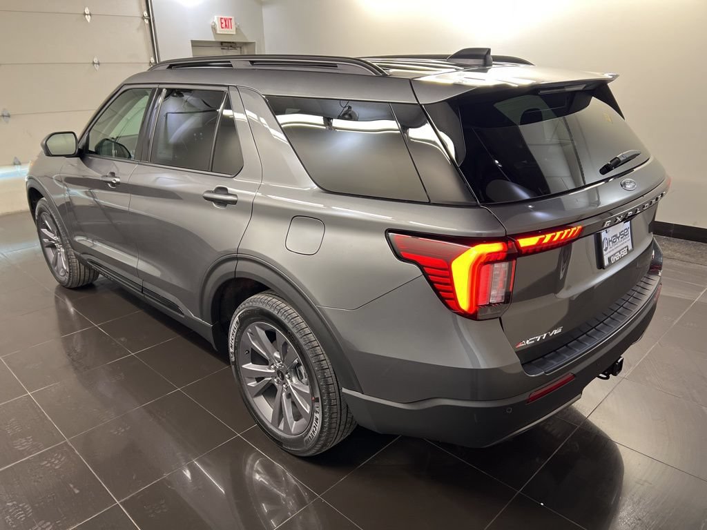 New 2026 Ford Explorer Active w/ Active Comfort Package AWD/4WD image 4