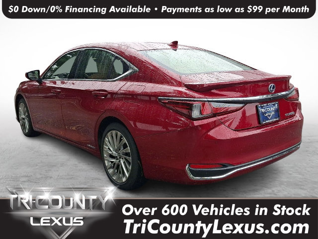 Used 2019 Lexus ES 300h w/ Accessory Package 2 FWD image 4