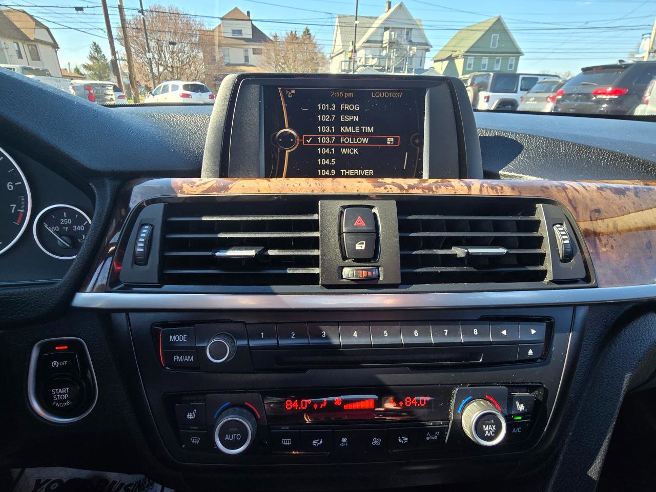 Used 2014 BMW 328i xDrive Sedan AWD/4WD image 9