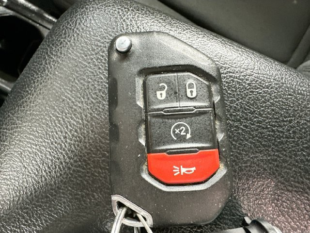 Used 2023 Jeep Wrangler Unlimited w/ Cold Weather Group AWD/4WD image 17