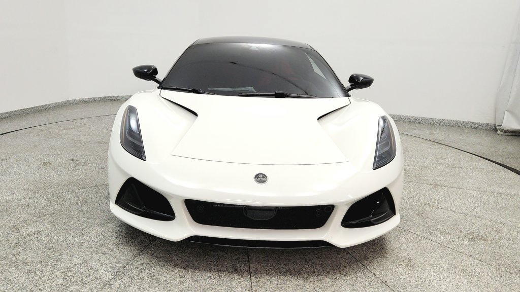 Used 2026 Lotus Emira SE RWD image 8