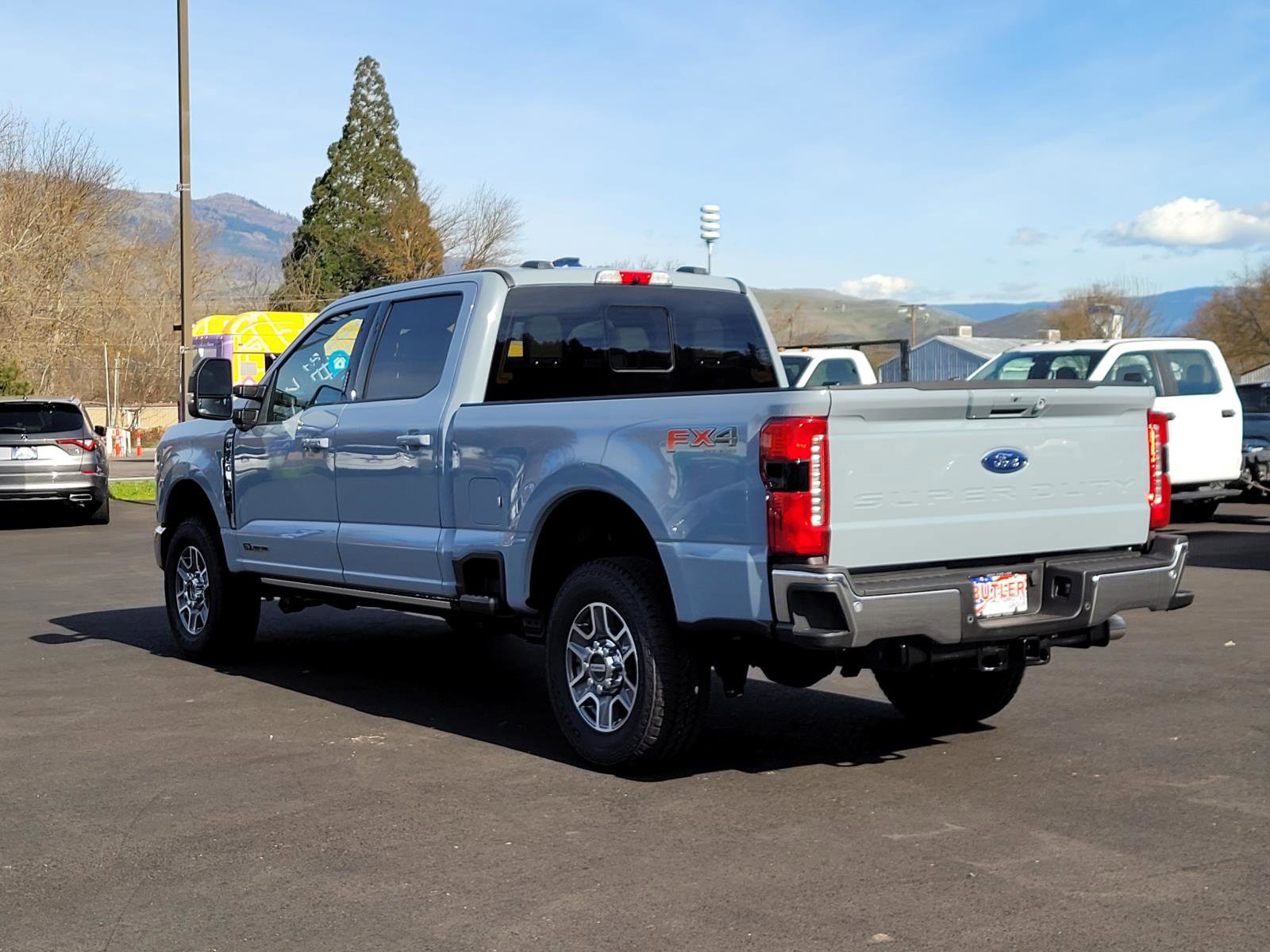New 2026 Ford F250 Lariat w/ FX4 Off-Road Package image 7