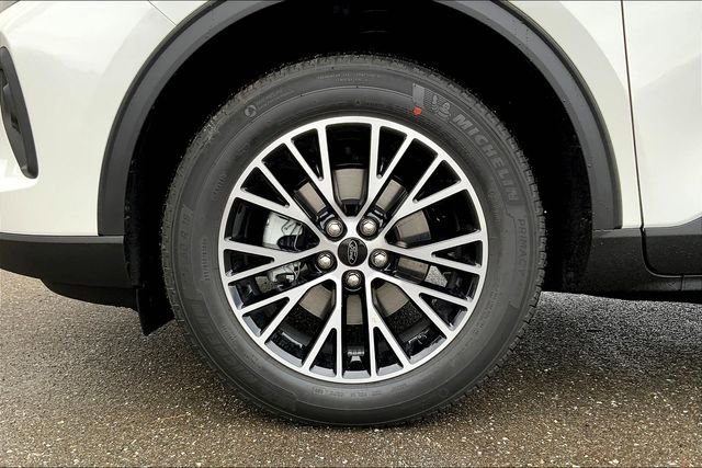 New 2025 Ford Escape SE w/ PHEV Premium Package image 12