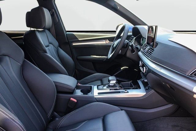 New 2025 Audi Q5 2.0T Premium Plus AWD/4WD image 19