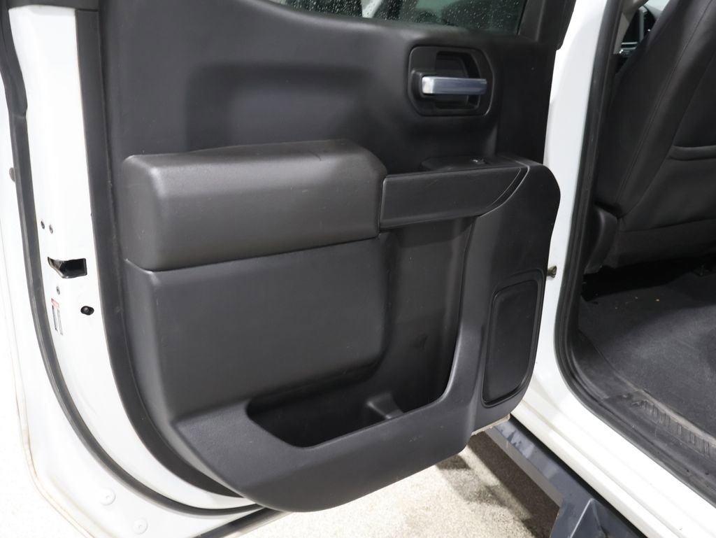 Used 2023 Chevrolet Silverado 1500 Custom image 19