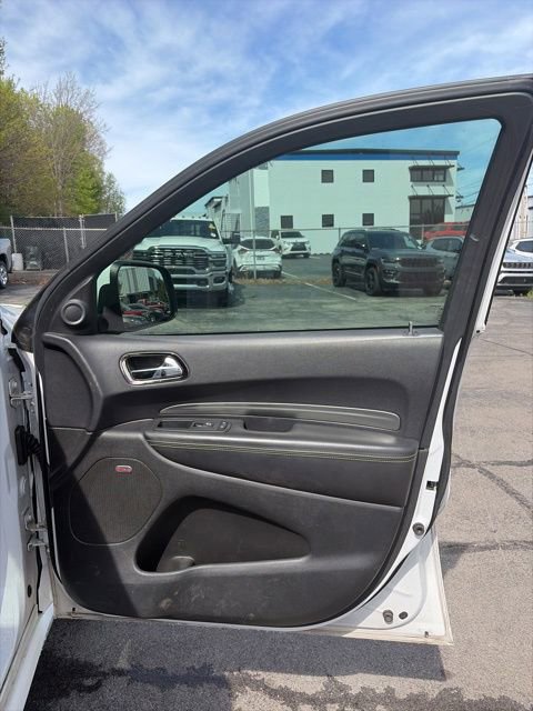 Used 2018 Dodge Durango SRT image 17