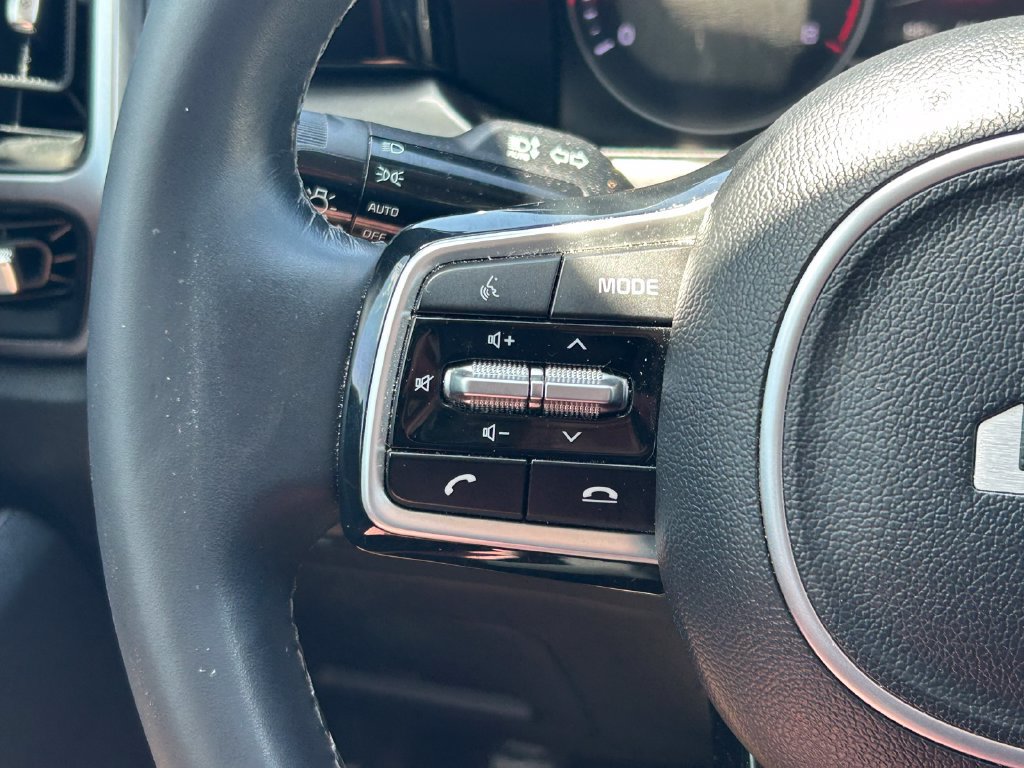Used 2022 Kia Sorento S FWD image 34