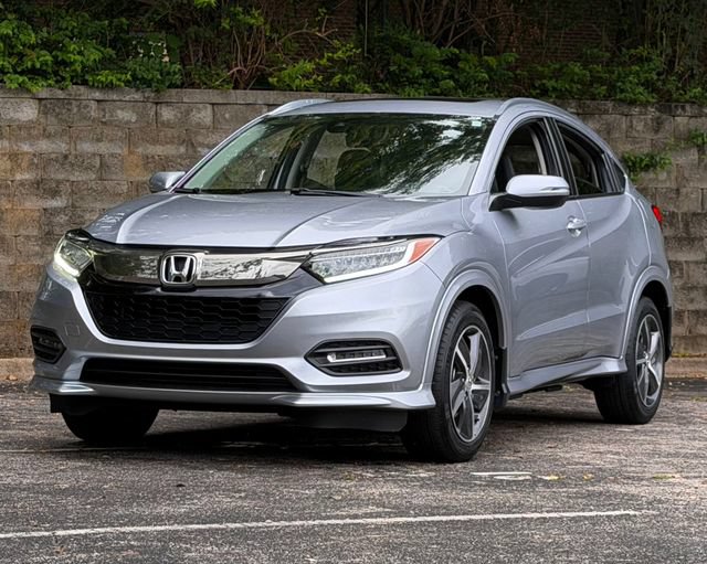 Used 2020 Honda HR-V Touring image 10