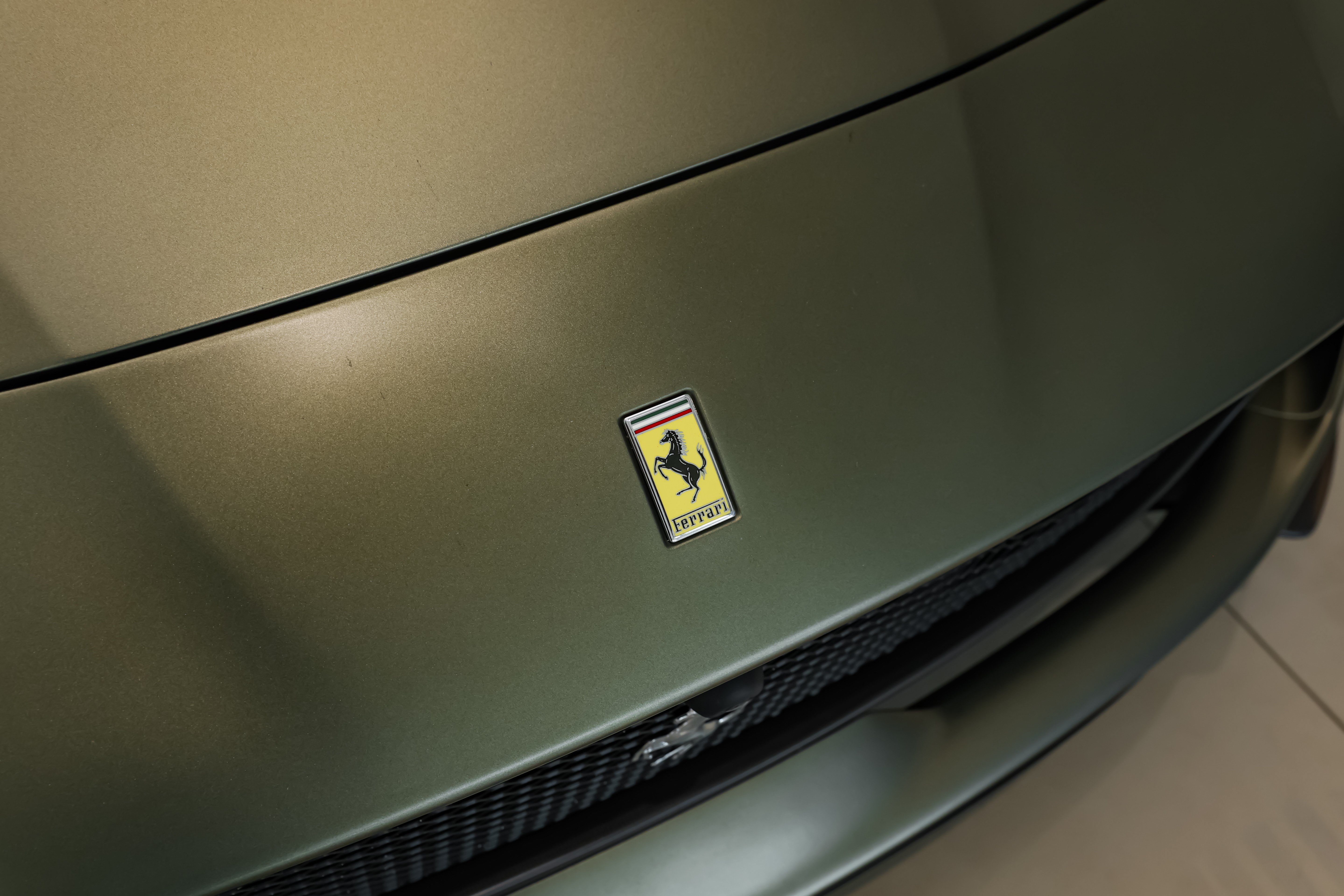 Used 2021 Ferrari 812 GTS RWD image 44