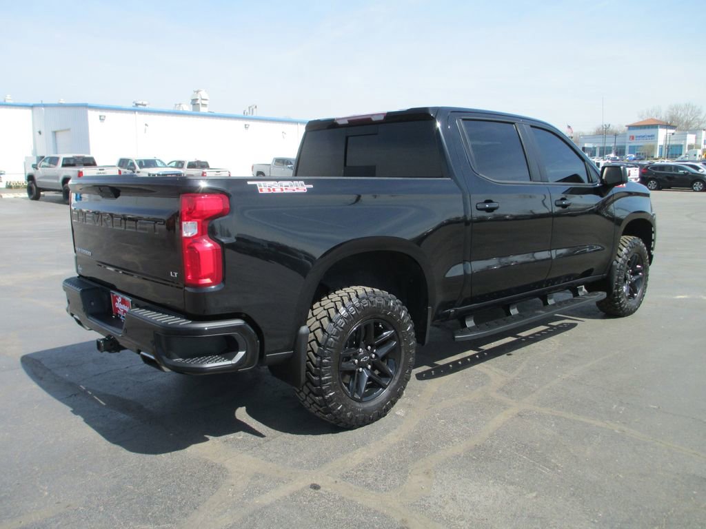 Used 2019 Chevrolet Silverado 1500 LT Trail Boss image 4