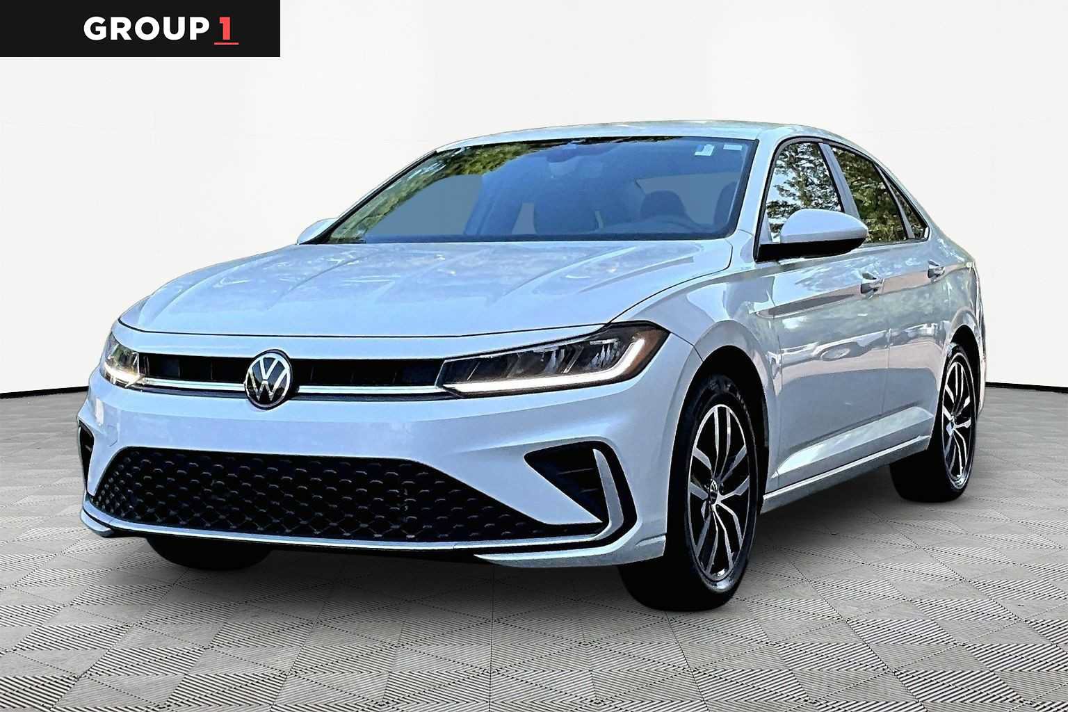 Used 2025 Volkswagen Jetta SE