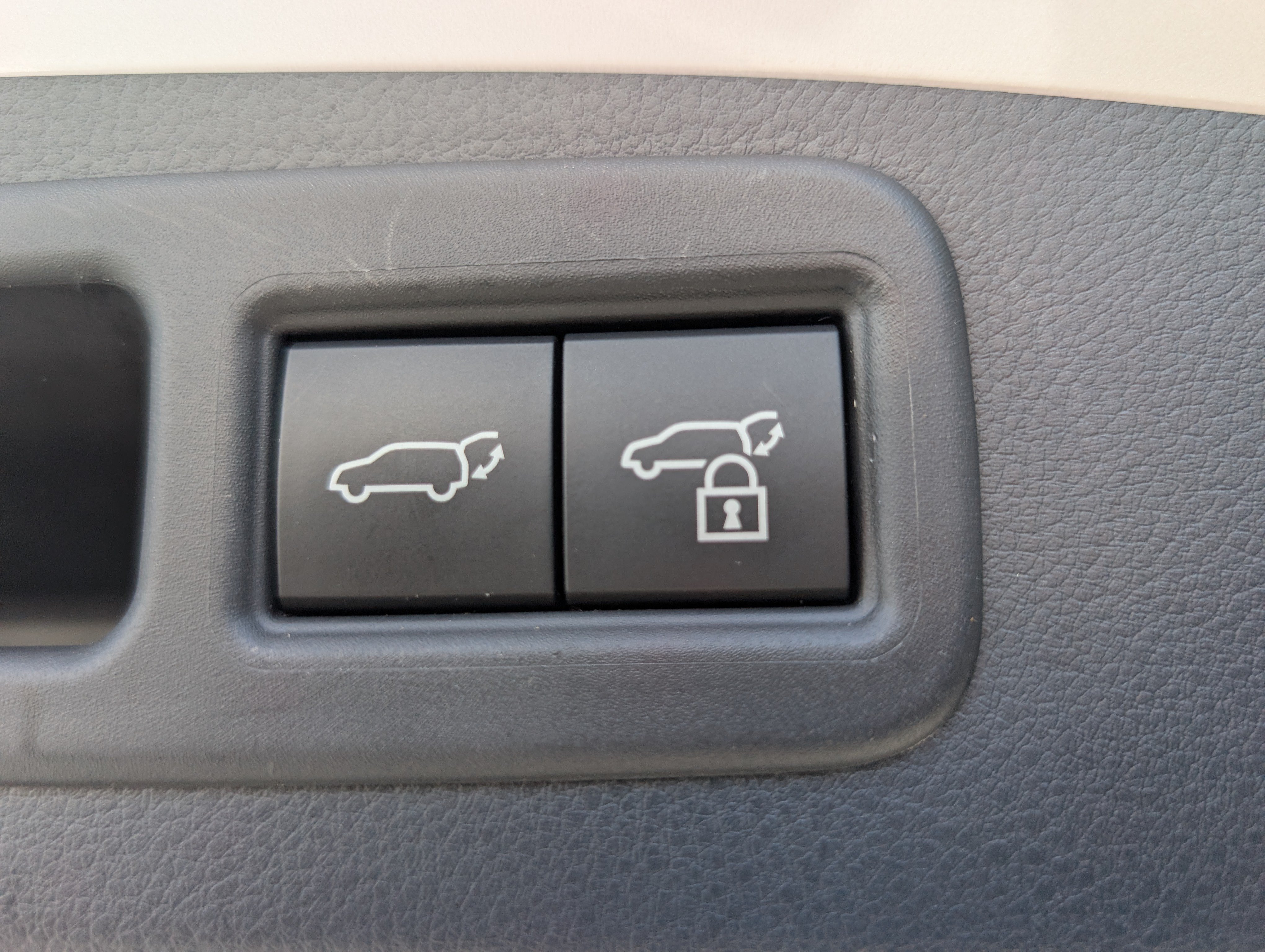 Used 2026 Lexus RX 350h AWD/4WD image 14