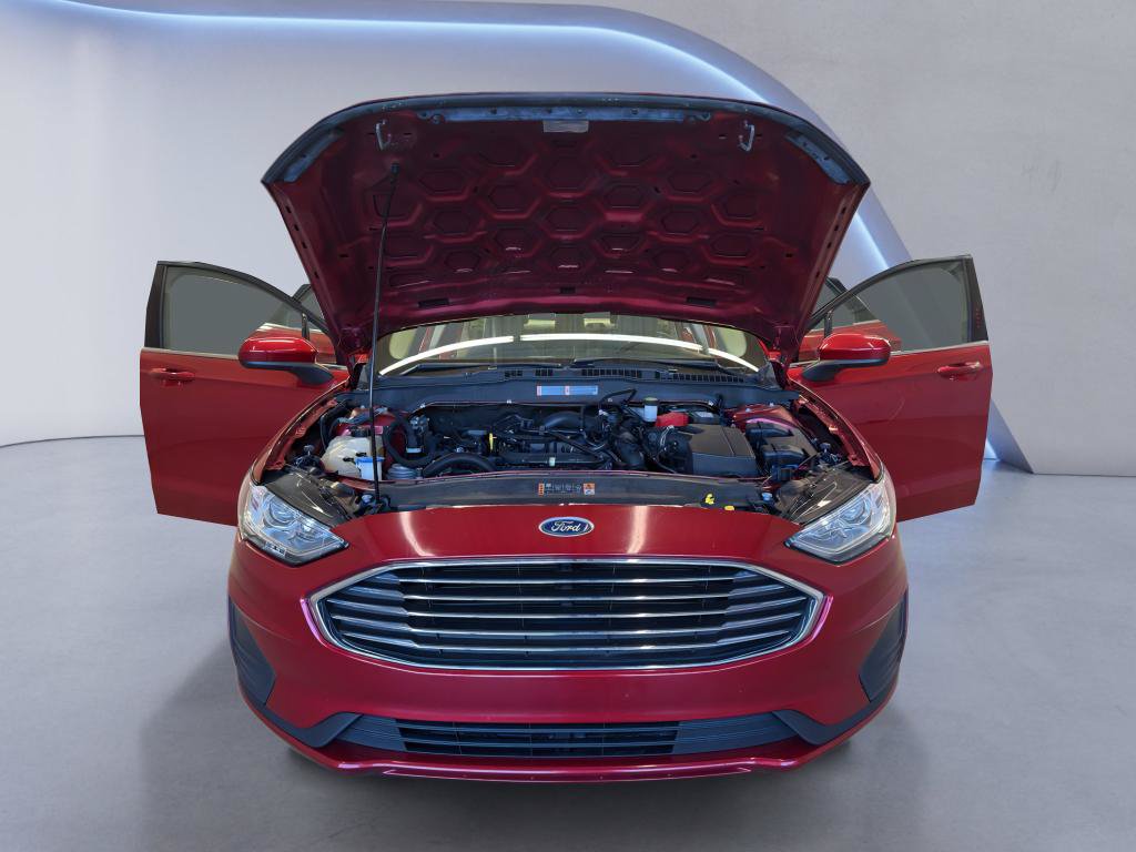 Used 2020 Ford Fusion SE FWD image 10